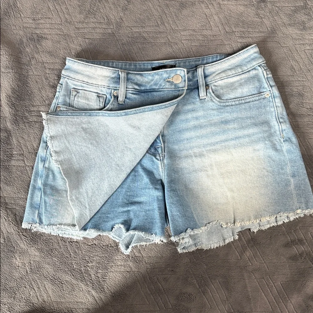 Aqua Denim Mini Skort Light Wash Faux Wrap Shorts Size 26
